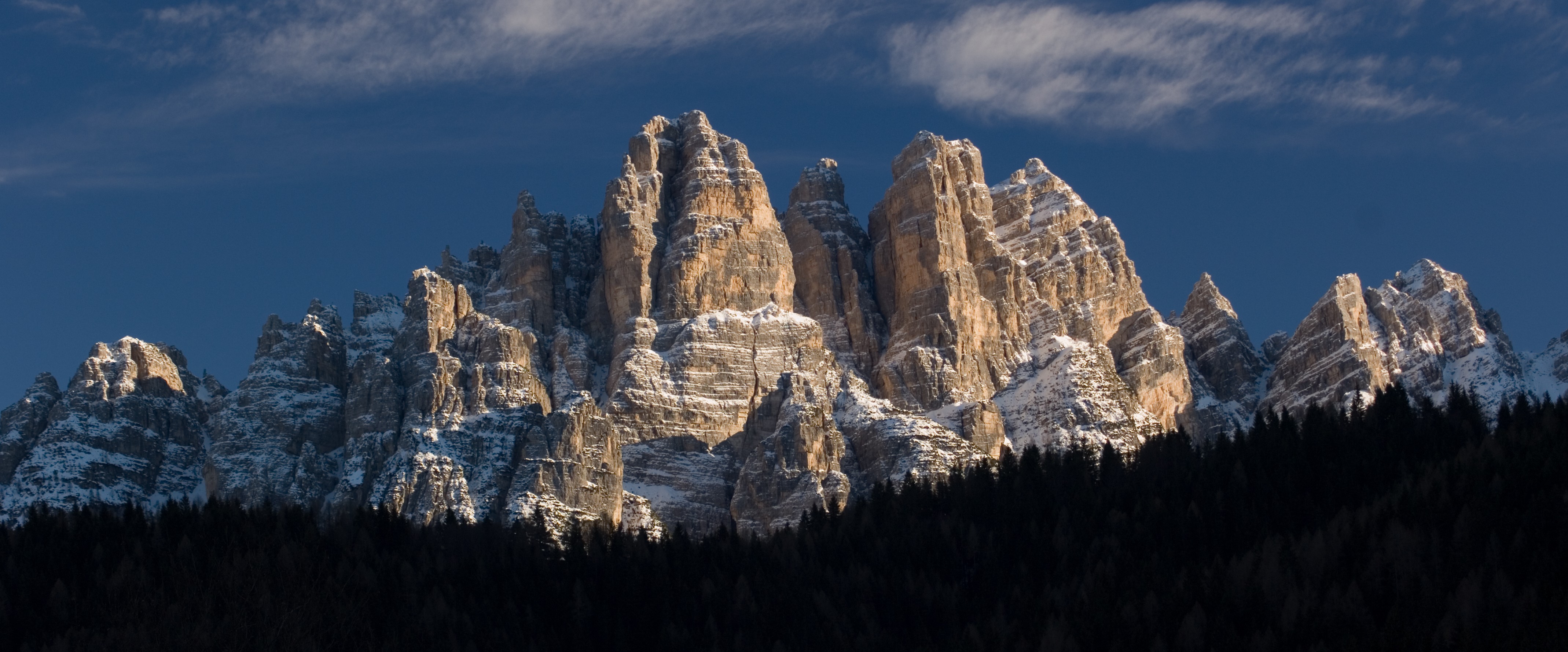 MOUNT SPIZ DI MEZZODI’ Spiz nord 2305m Spiz di mezzo 2324m Spiz sud 2309m